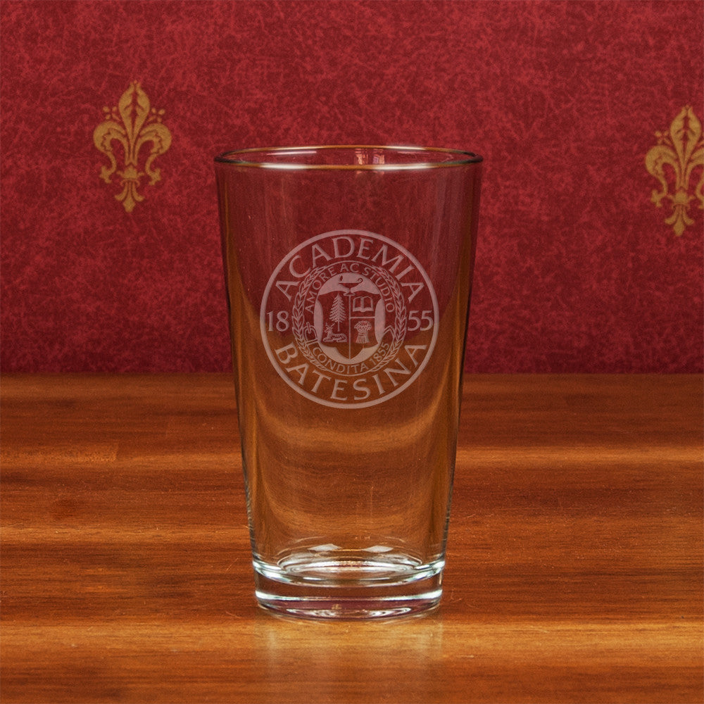 Pint Mixing Glass with Etched Academia Seal