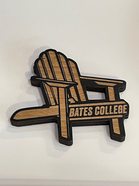 BATES COLLEGE Lawn Chair Wooden Magnet
